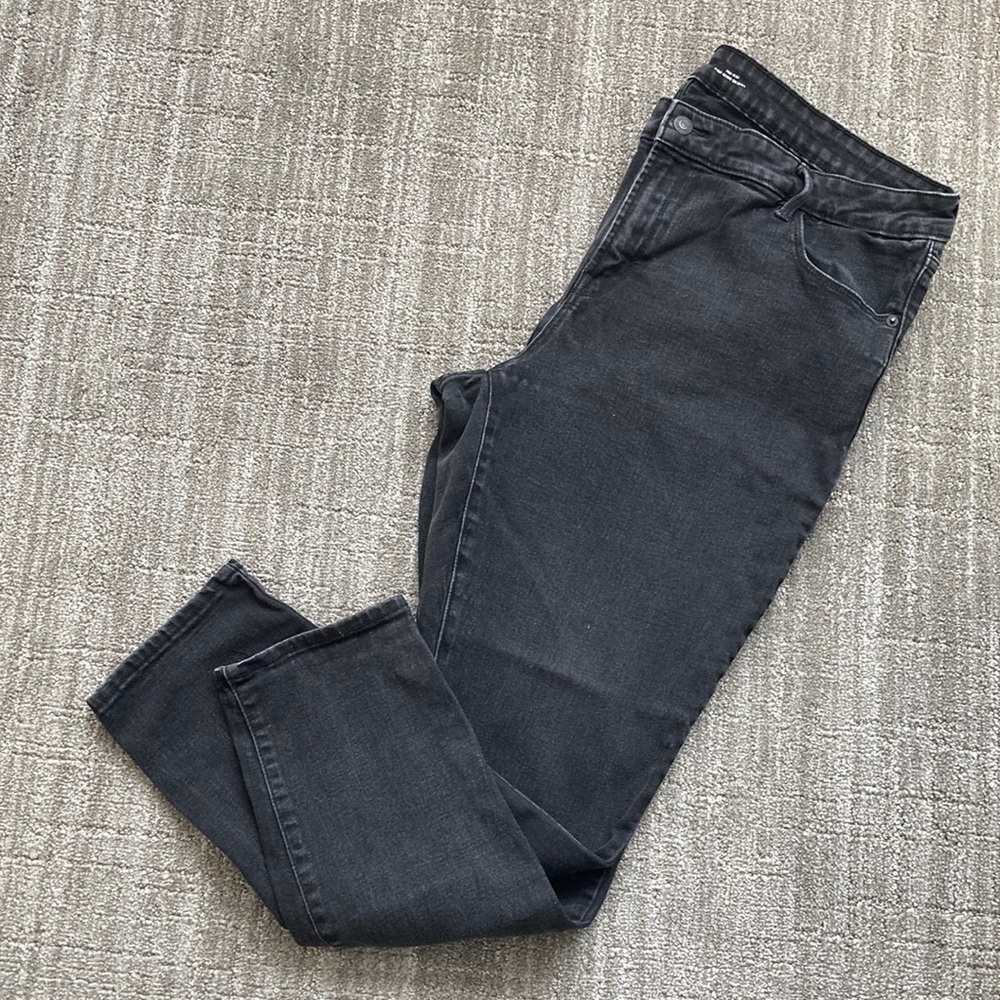 Old Navy Black Mid-Rise Pop Icon Skinny Jeans